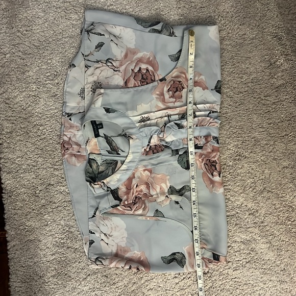 Dynamite Ruffled Sleeveless Top - Picture 9 of 9